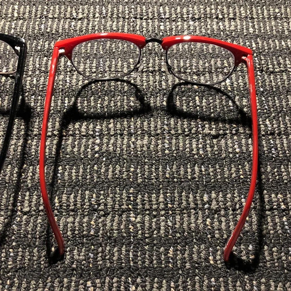 Trendy Women’s Stylish Glasses (Clear Lenses no subscriptions)